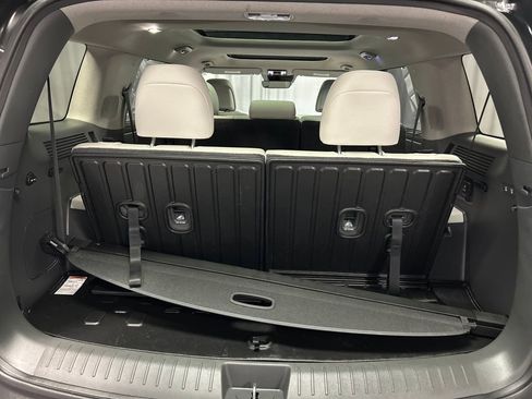 Used 2025 Hyundai Santa Fe Limited image 25