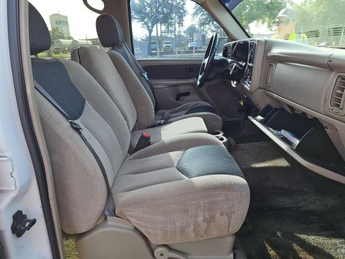 Used 2003 Chevrolet Avalanche 4x4 image 8