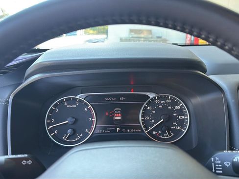 Used 2025 Nissan Rogue SV FWD image 23