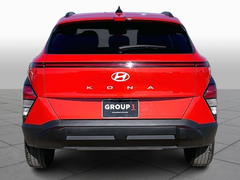 Used 2024 Hyundai Kona SEL image 4