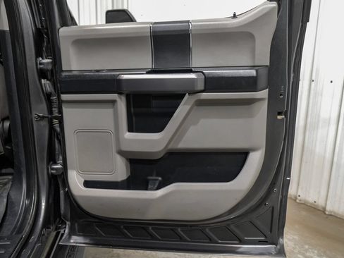 Used 2020 Ford F250 XLT AWD/4WD image 45