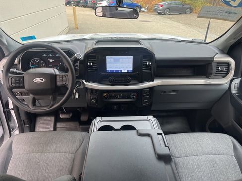 Certified 2022 Ford F150 XL w/ Equipment Group 101A High image 12