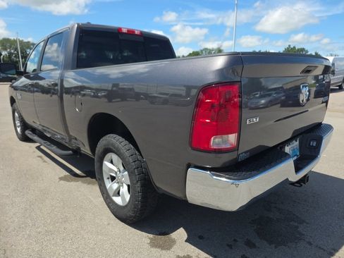 Used 2020 RAM 1500 Classic SLT AWD/4WD image 7