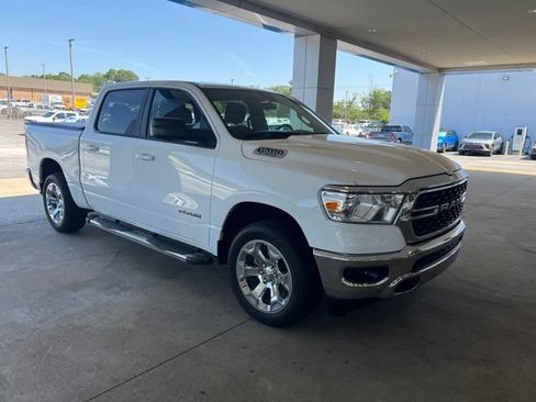 Used 2022 RAM 1500 Big Horn AWD/4WD image 2