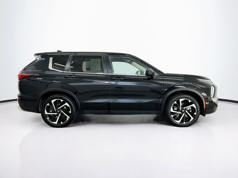 Used 2024 Mitsubishi Outlander SE AWD/4WD image 10