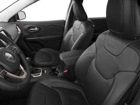 Used 2017 Jeep Cherokee High Altitude image 12