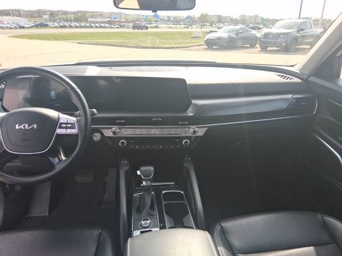 Used 2025 Kia Telluride S image 14
