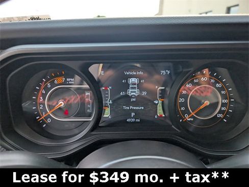 Used 2024 Jeep Wrangler Unlimited Rubicon w/ Convenience Group image 21