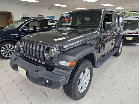 Used 2022 Jeep Wrangler Unlimited Sport AWD/4WD image 1