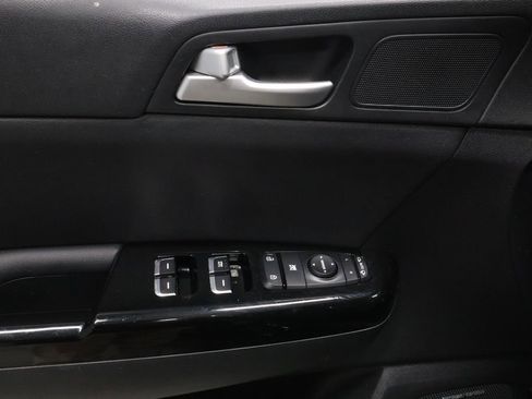 Used 2019 Kia Sportage EX w/ Option Group 040 image 23