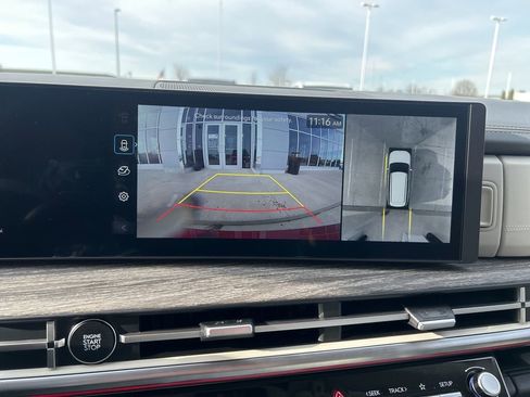 Used 2025 Hyundai Santa Fe Calligraphy image 23