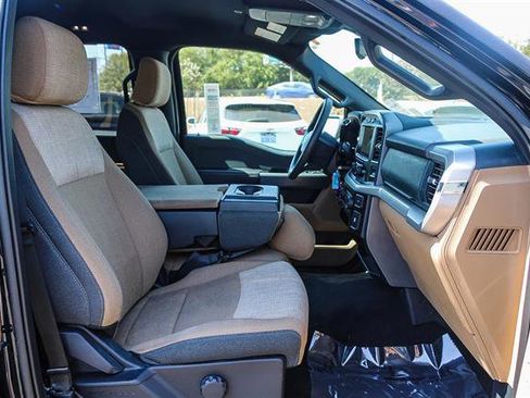 Used 2023 Ford F150 XLT image 16