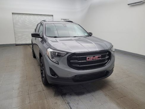 Used 2020 GMC Terrain SLT w/ Preferred Package image 14