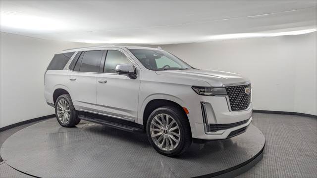 Used 2022 Cadillac Escalade Premium Luxury AWD/4WD image 11