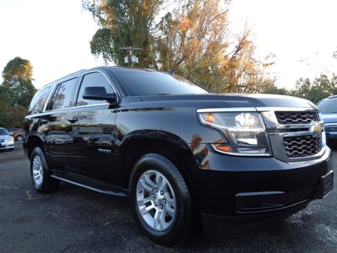 Used 2019 Chevrolet Tahoe LT image 3