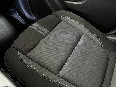 Used 2024 Chevrolet Blazer LT w/ Convenience Package FWD image 18