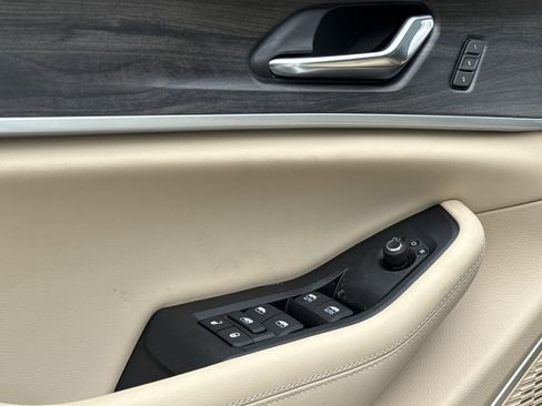 New 2026 Jeep Grand Cherokee L Limited image 13