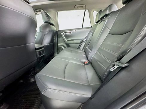 Used 2024 Toyota RAV4 Limited image 32