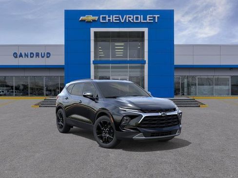 New 2026 Chevrolet Blazer LT w/ Sound & Technology Package AWD/4WD image 25