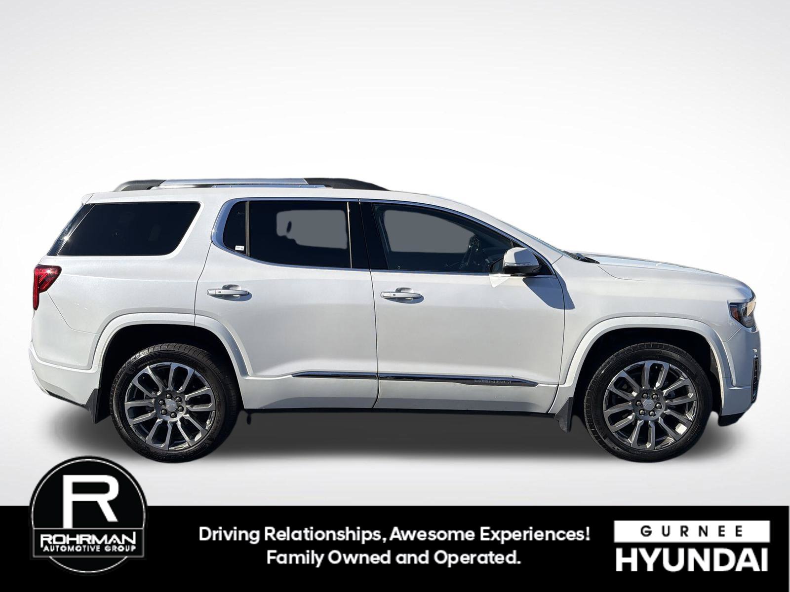Used 2023 GMC Acadia Denali w/ Denali Ultimate Package AWD/4WD image 11