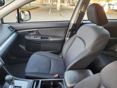 Used 2014 Subaru Impreza 2.0i Sport Premium image 17