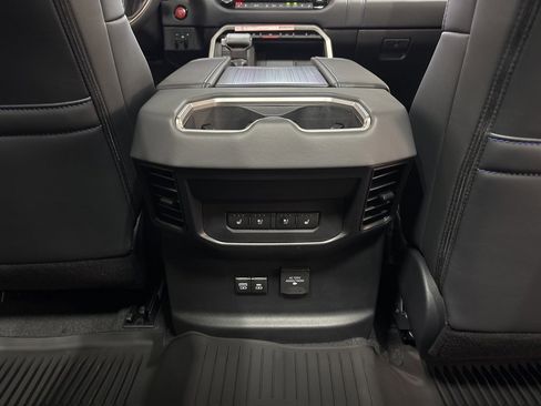 New 2026 Toyota Tundra Platinum image 26