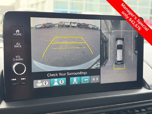 Used 2025 Honda Pilot TrailSport image 24