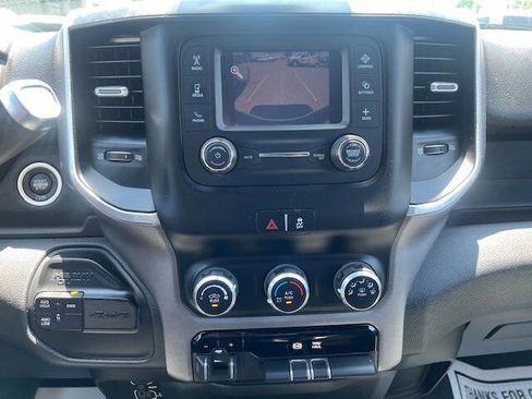 Used 2021 RAM 2500 Big Horn image 15