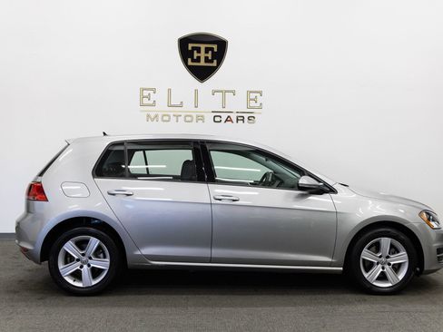 Used 2017 Volkswagen Golf S FWD image 10