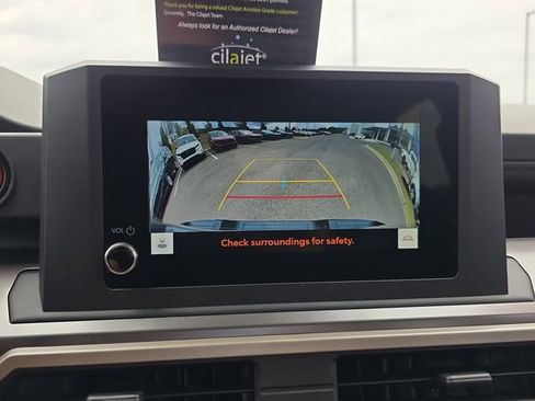 Used 2024 Toyota Tacoma TRD Off-Road image 24