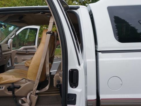 Used 1999 Ford F250 Lariat image 86