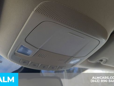 Used 2024 Ford Edge SEL image 36