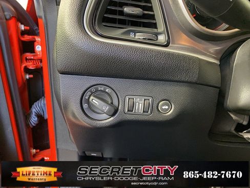 Used 2019 Dodge Challenger R/T Scat Pack w/ 1320 Drag Pack image 14
