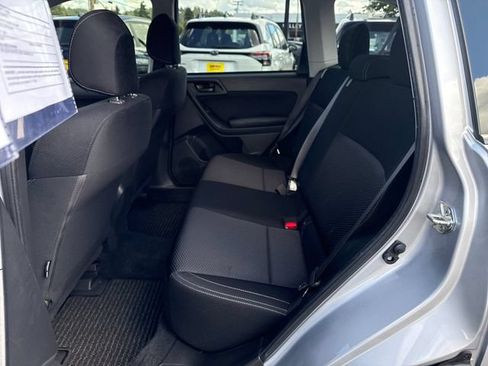 Used 2018 Subaru Forester 2.5i w/ Alloy Wheel Package AWD/4WD image 13