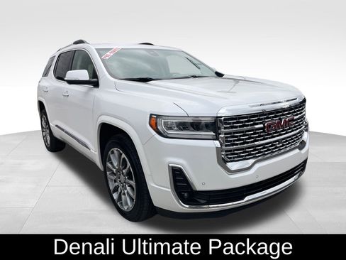 Used 2023 GMC Acadia Denali w/ Denali Ultimate Package image 3