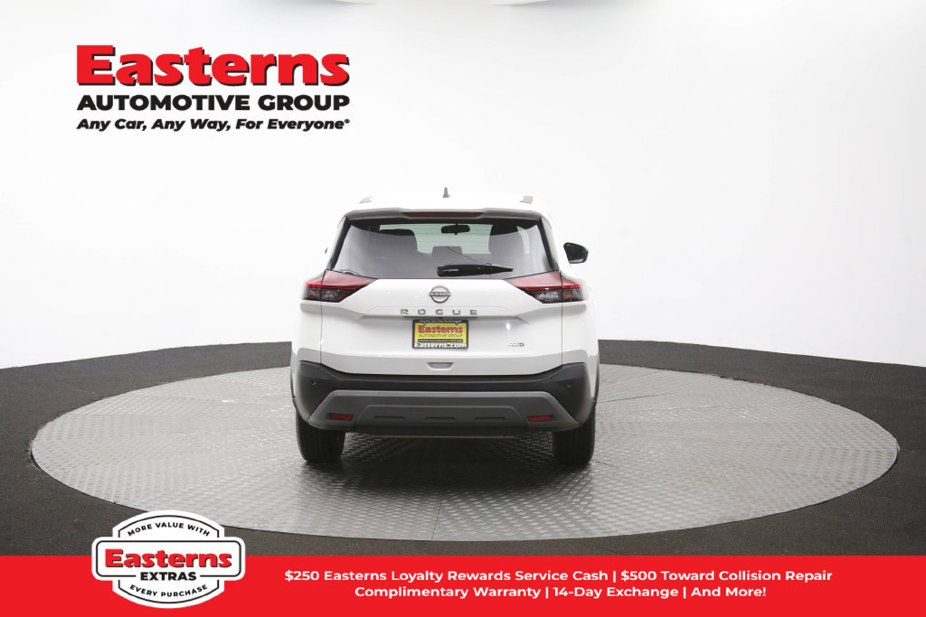 Used 2023 Nissan Rogue S AWD/4WD image 40
