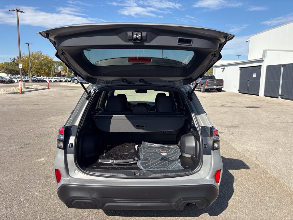 New 2026 Subaru Forester Premium AWD/4WD image 8