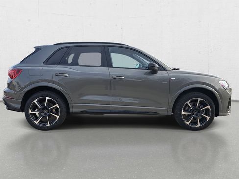 New 2025 Audi Q3 2.0T Premium Plus image 4