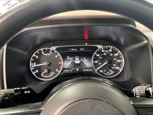 Used 2023 Nissan Rogue S AWD/4WD image 24