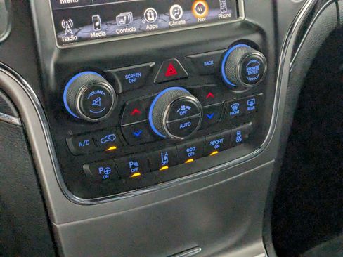 Used 2017 Jeep Grand Cherokee Trailhawk w/ Trailhawk Luxury Group AWD/4WD image 20