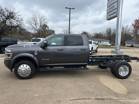 Used 2025 RAM 5500 Tradesman w/ Laramie Trim Package image 2
