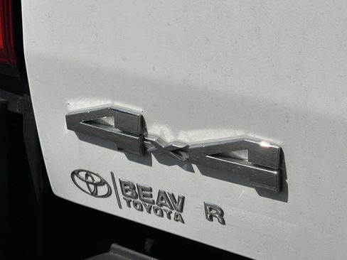 Certified 2024 Toyota Tacoma SR image 12