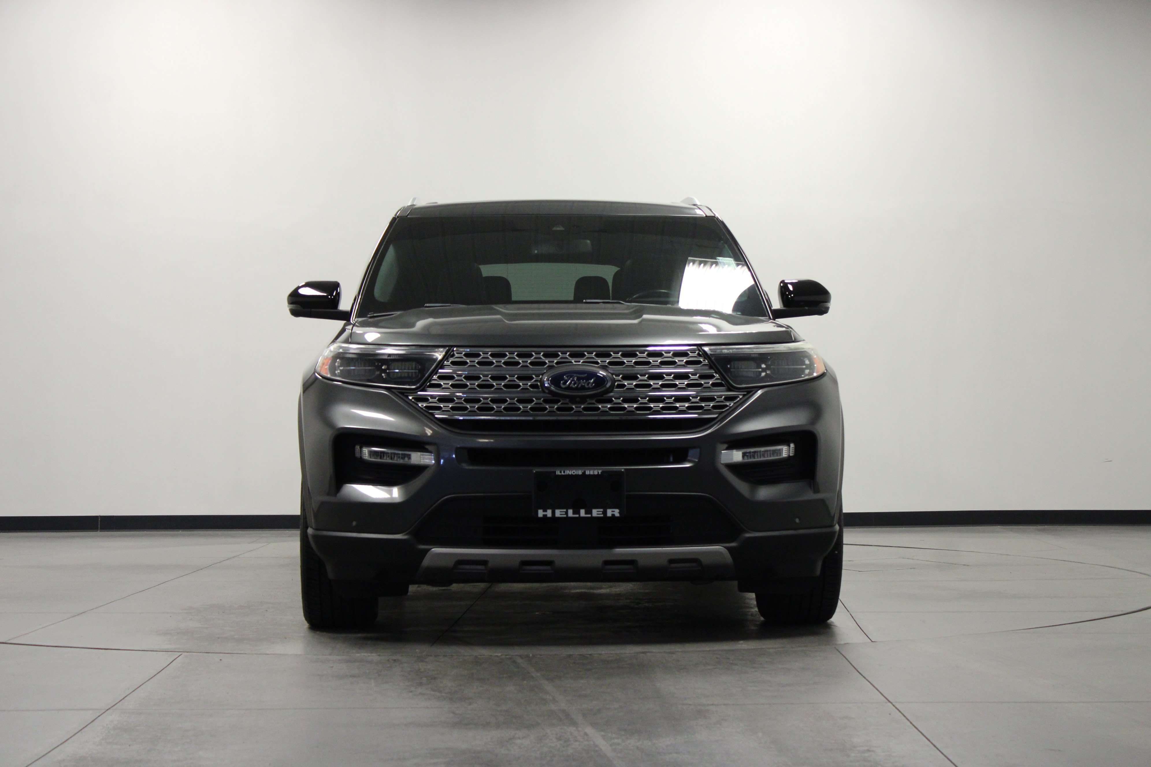 Used 2020 Ford Explorer Limited RWD image 9