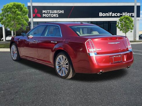 Used 2014 Chrysler 300 C image 3