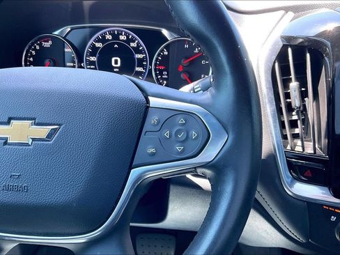 Used 2022 Chevrolet Traverse Premier w/ LPO, Floor Liner Package FWD image 19