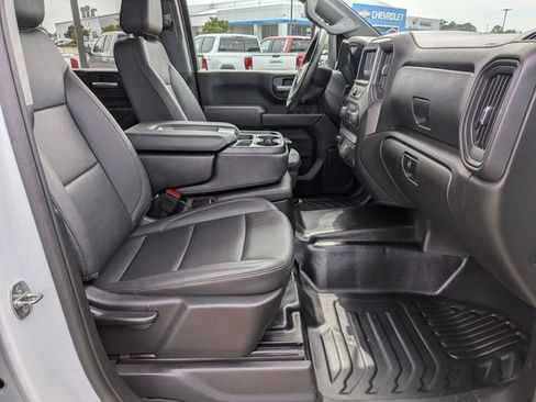 Used 2024 Chevrolet Silverado 3500 W/T AWD/4WD image 34