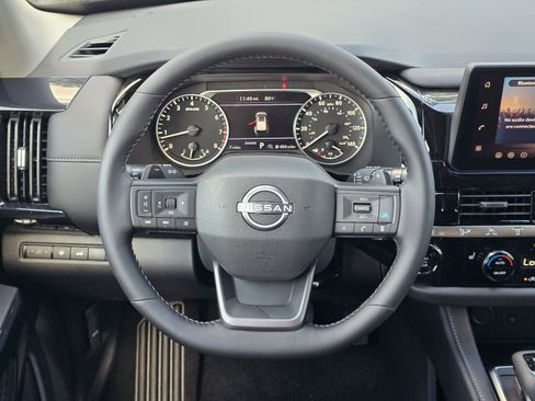 New 2026 Nissan Pathfinder SV FWD image 15