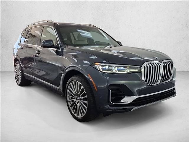 Used 2019 BMW X7 xDrive50i w/ Executive Package AWD/4WD image 3