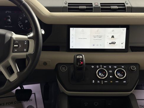 Used 2023 Land Rover Defender 110 S image 22