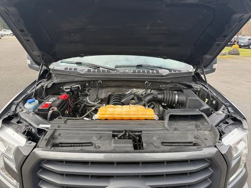 Used 2015 Ford F150 XLT w/ Equipment Group 302A Luxury image 17